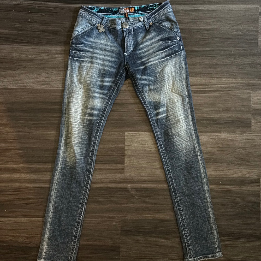 Y2K Akademiks embroidered jeans